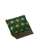 2026 Holiday Discovery Pouch - Illustration 2