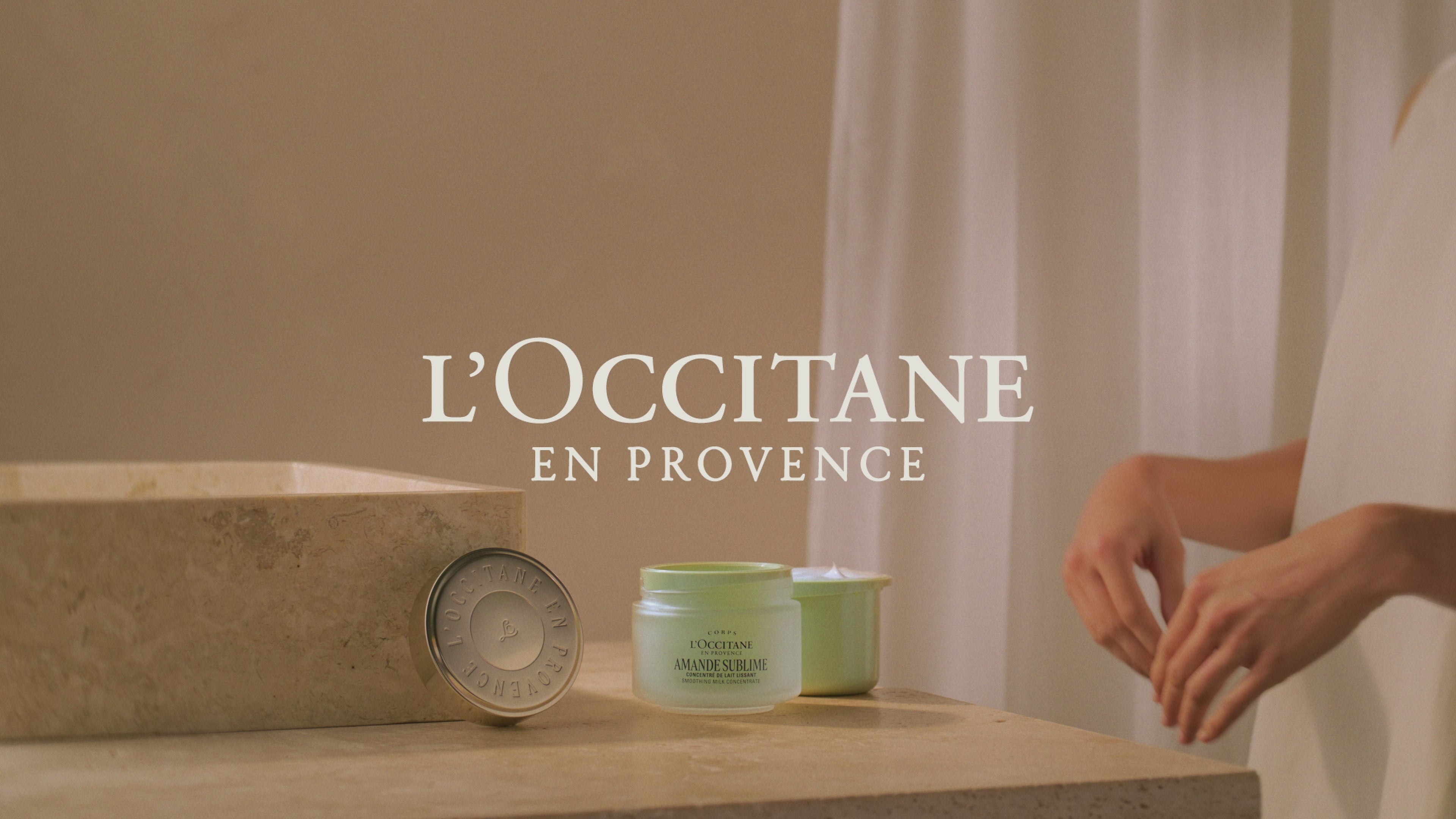 Load video: ALMOND_BODY_CREAM_REFILL